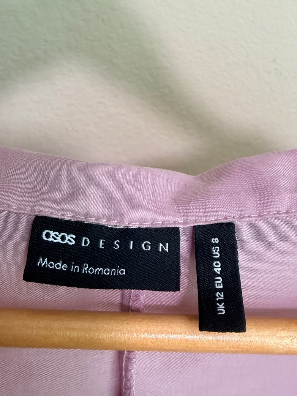 ASOS Design lilac Peasant Blouse - V-Neck, Gathered Waist- size US 8 - Picture 5 of 7